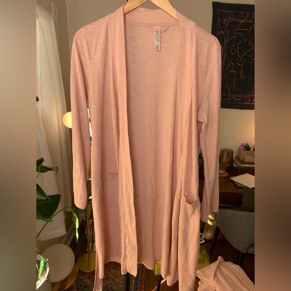 pink robe